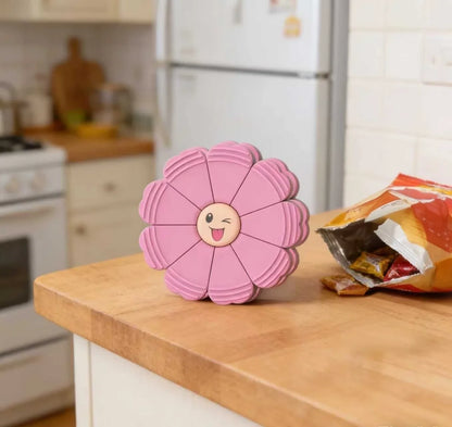 Daisy 2-in-1 Bag Sealing Clip