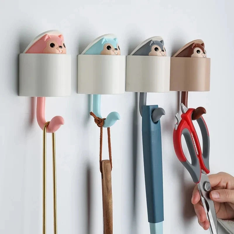 Cute Squirrel Surprise Wall Hook (2pcs)