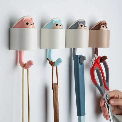Cute Squirrel Surprise Wall Hook (2pcs)