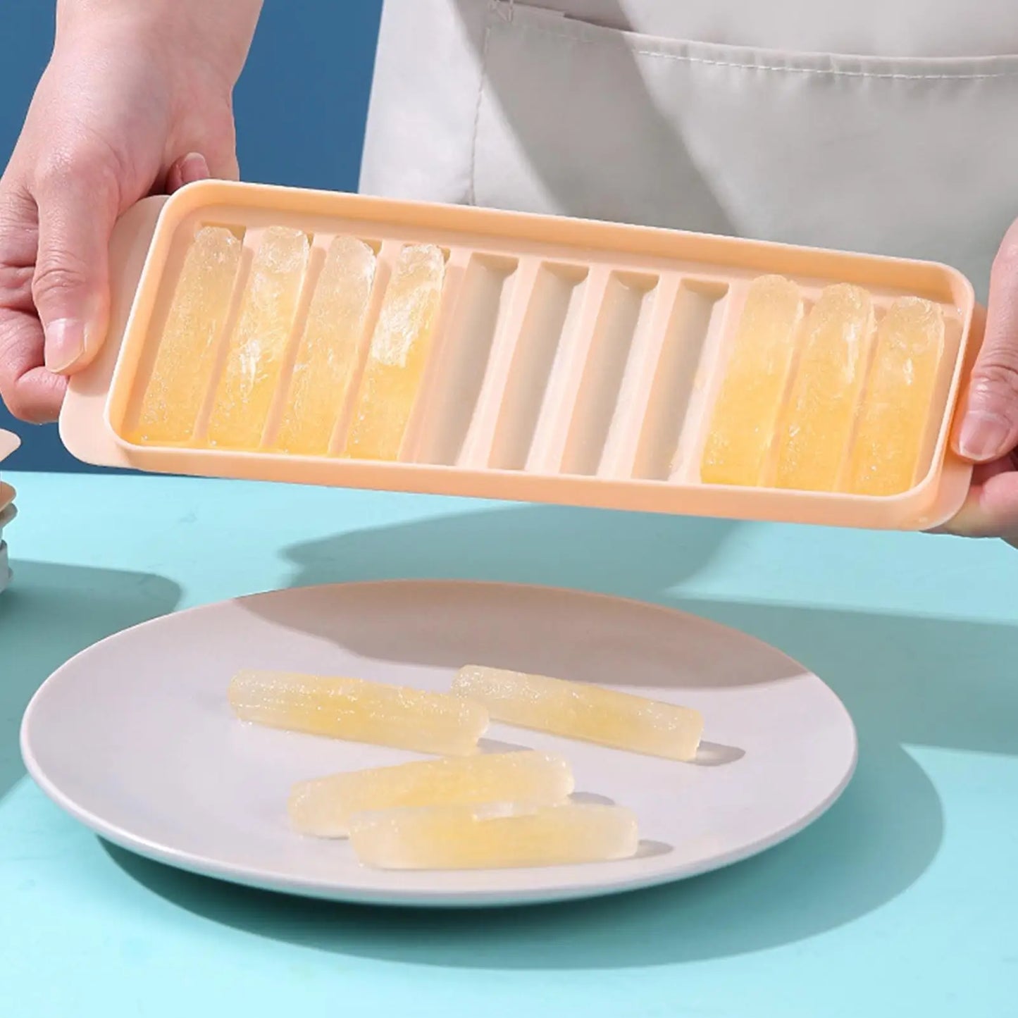 ChillStick Long Ice Cube Tray with Lid