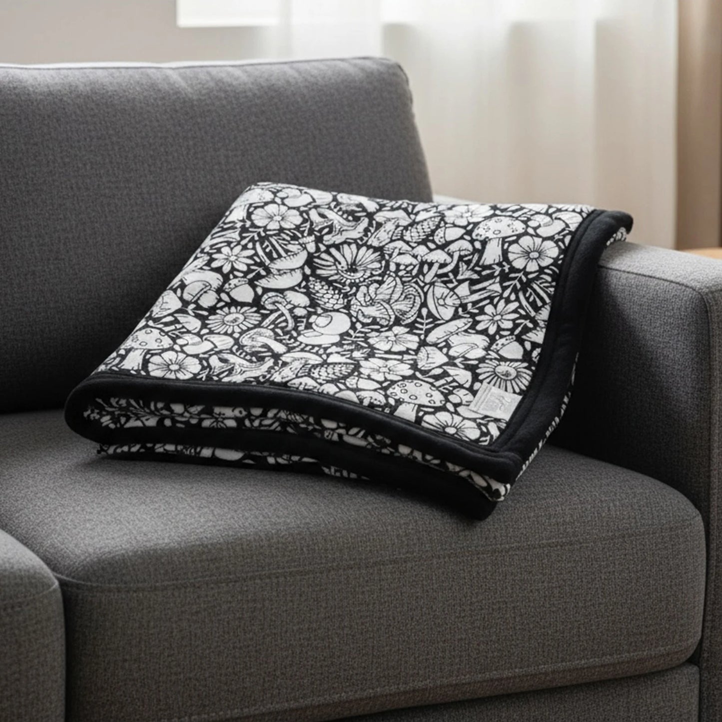 ColorCozy - DIY Color Your Own Fuzzy Blanket with 24 Markers